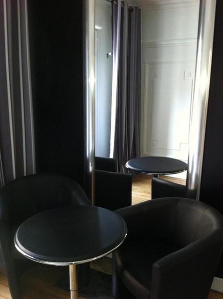 Near Eiffel Tower - Beautiful Flat Apartment Париж Екстериор снимка